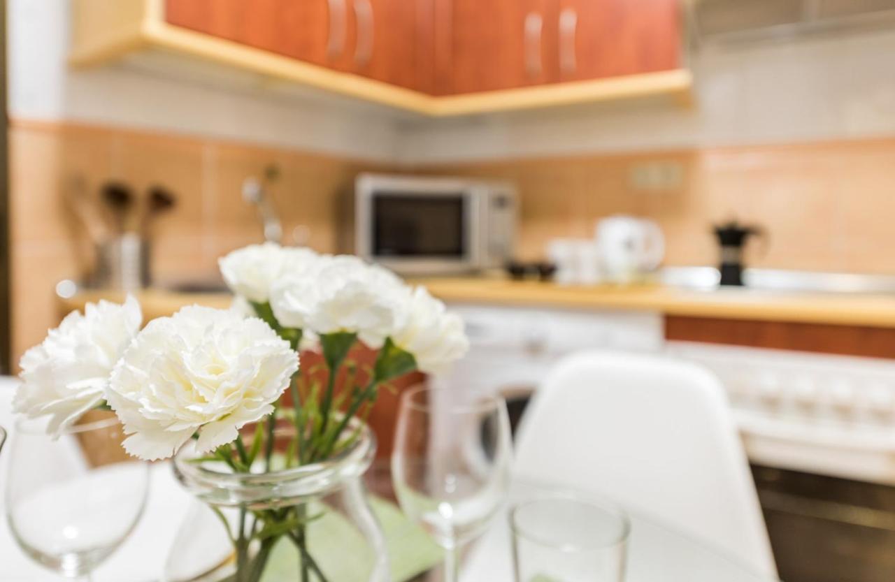 Gomez De Mora Apartment Мадрид Екстериор снимка